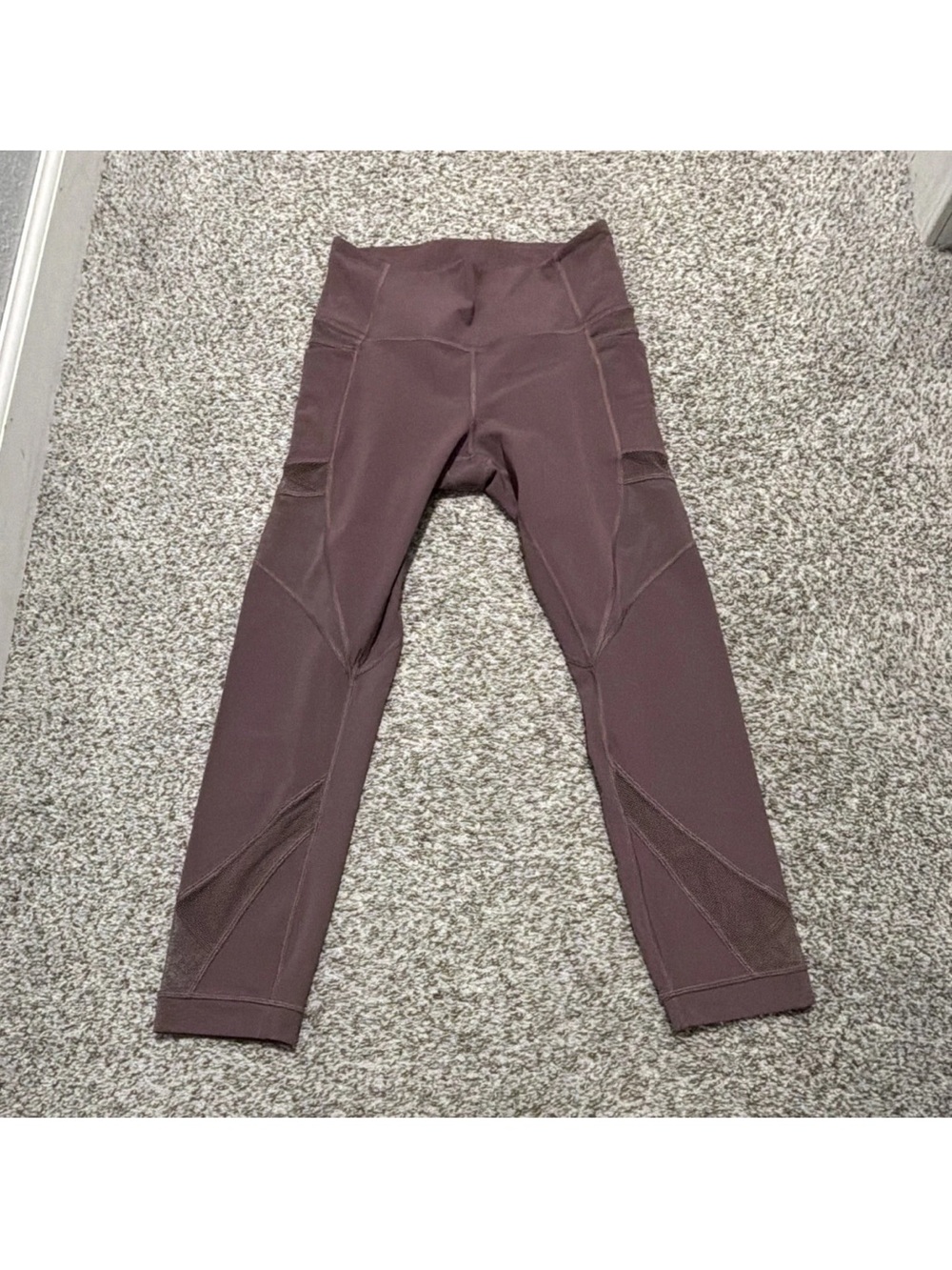lululemon athletica Women's mesh Leggings in Dusty Mauve size 6